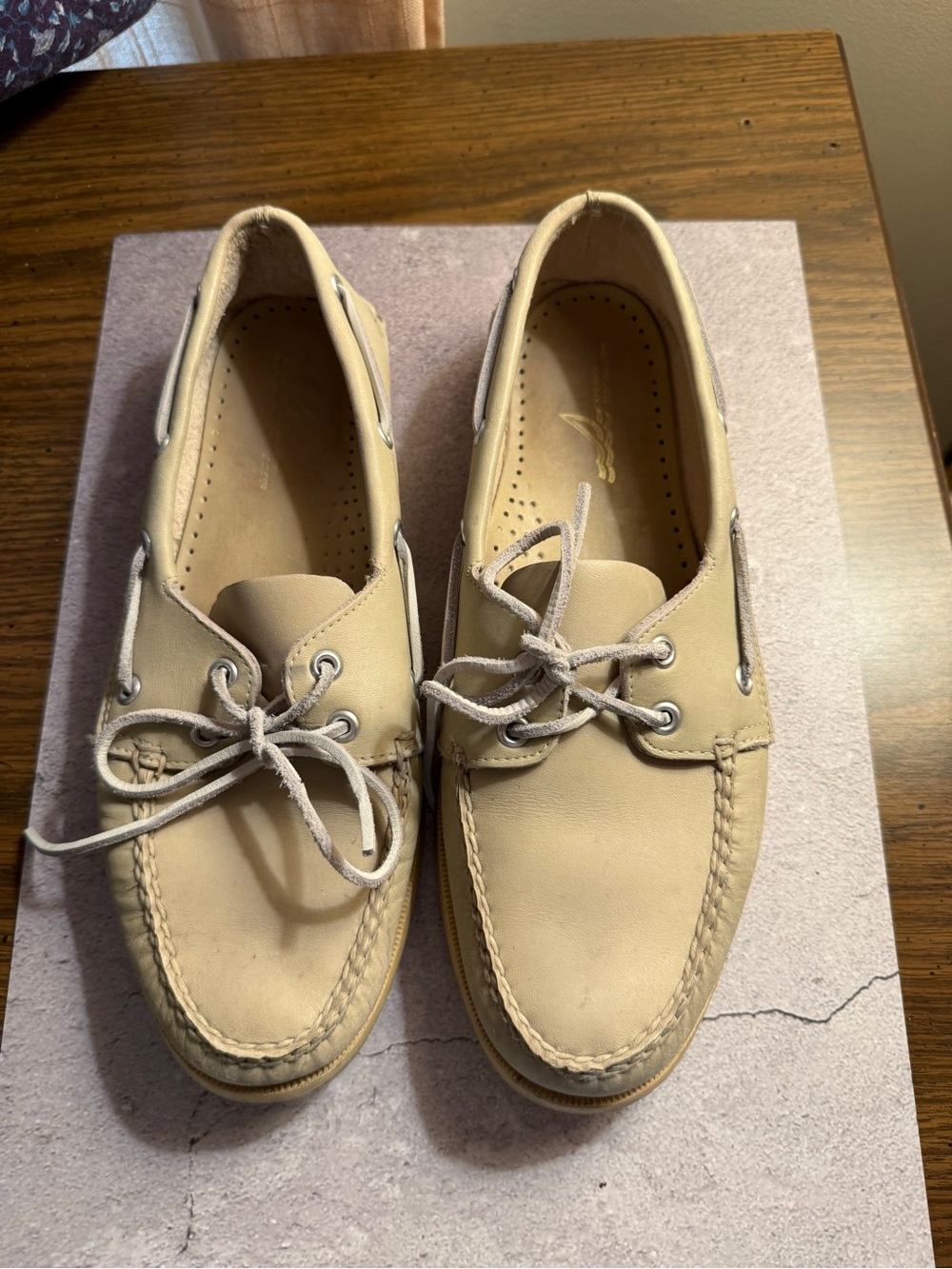 Men’s shoes - Casual - Size 9